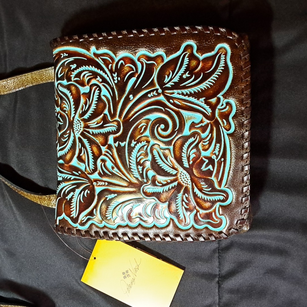 NWT Patricia Nash Granada Crossbody Bag in Tooled Turquoise